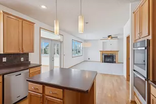 3432 Baneberry Cir, Shakopee, MN 55379 - Photo 14