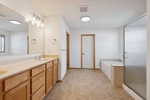 3432 Baneberry Cir, Shakopee, MN 55379 - Photo 24