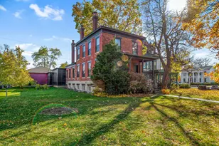 53 Irvine Park, Saint Paul, MN 55102 - Photo 2