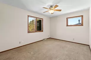 727 Terrace Dr, Roseville, MN 55113 - Photo 18