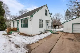 276 Bridge St, Shoreview, MN 55126 - Photo 4