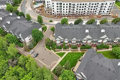 8202 Golden Valley Road, Golden Valley, MN 55427 - Photo 26