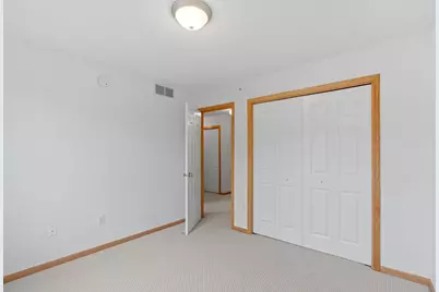 8202 Golden Valley Road, Golden Valley, MN 55427 - Photo 14