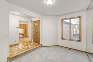 13301 Huntington Cir, Apple Valley, MN 55124 - Photo 8