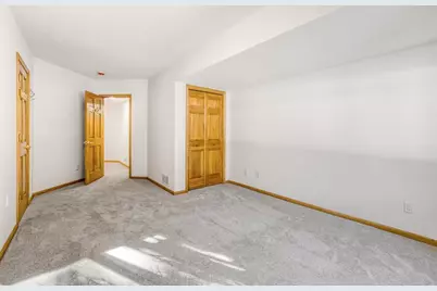 13301 Huntington Circle, Apple Valley, MN 55124 - Photo 40