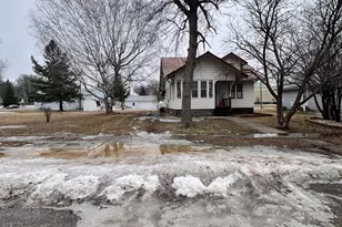 114 2nd Ave, Bellingham, MN 56212 - Photo 4