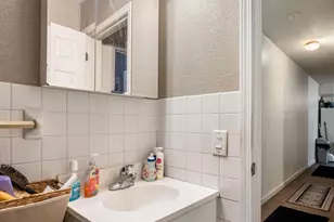 195 Iris St, Mahtomedi, MN 55115 - Photo 32