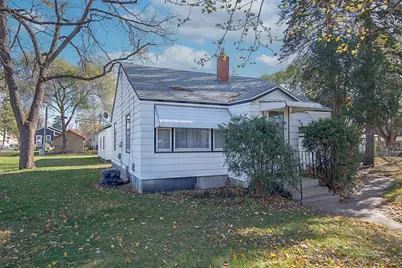 226 32nd Avenue N, Saint Cloud, MN 56303 - Photo 2