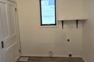 418 3rd St SW, Pipestone, MN 56164 - Photo 12