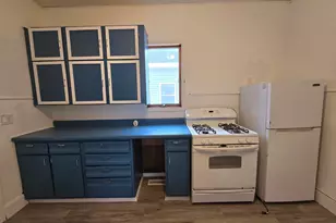 418 3rd St SW, Pipestone, MN 56164 - Photo 6