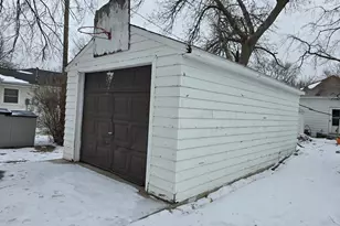 418 3rd St SW, Pipestone, MN 56164 - Photo 32