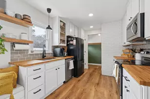 3742 Elmo Rd, Minnetonka, MN 55305 - Photo 6