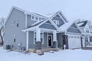 4024 Heath Ave N, Oakdale, MN 55128 - Photo 1