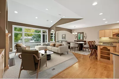 2512 Skyblue Court, White Bear Lake, MN 55110 - Photo 6