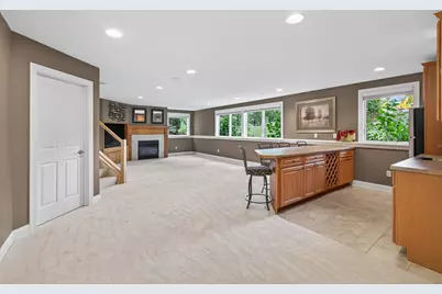 2512 Skyblue Court, White Bear Lake, MN 55110 - Photo 30