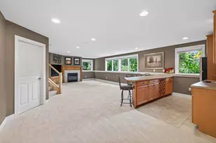 2512 Sky Blue Ct, White Bear Lake, MN 55110 - Photo 30