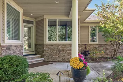 2512 Skyblue Court, White Bear Lake, MN 55110 - Photo 4