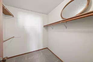 2505 Sumac Ridge, White Bear Lake, MN 55110 - Photo 16