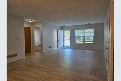 300 Cedar Street #15, Baldwin, WI 54002 - Photo 2