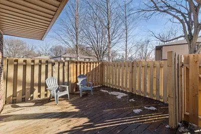 2425 Unity Avenue N, Golden Valley, MN 55422 - Photo 4