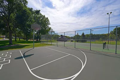 2425 Unity Avenue N, Golden Valley, MN 55422 - Photo 32