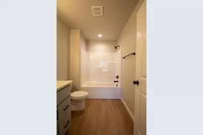 1129 Jill Drive W, West Fargo, ND 58078 - Photo 28