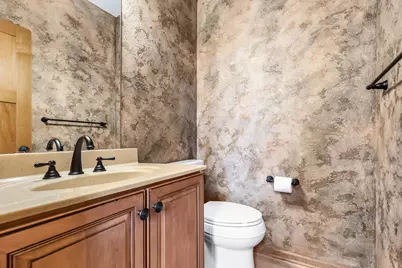 4120 Kings Road, Chanhassen, MN 55331 - Photo 24