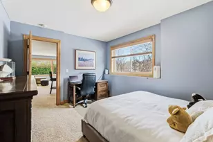 5129 Wild Marsh Dr, White Bear Lake, MN 55110 - Photo 38