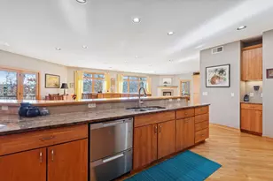 6952 Oakmere Ln NW, Rochester, MN 55901 - Photo 18