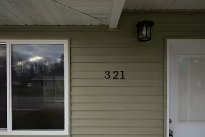 321 W Garfield Avenue, Mahnomen, MN 56557 - Photo 2