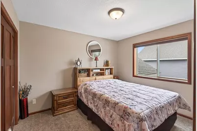 1125 Bridle Creek Drive, Jordan, MN 55352 - Photo 14