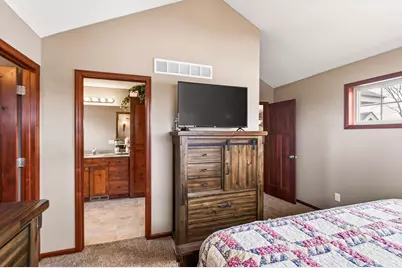 1125 Bridle Creek Drive, Jordan, MN 55352 - Photo 20