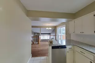 8641 Emerson Ave N, Brooklyn Park, MN 55444 - Photo 10