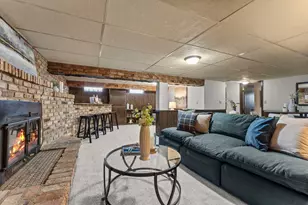 1700 72nd Ave N, Brooklyn Center, MN 55430 - Photo 16