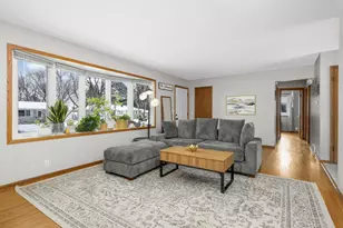 4957 Virginia Ave N, New Hope, MN 55428 - Photo 4