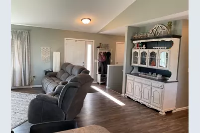 1218 8th Avenue NW, Perham, MN 56573 - Photo 10