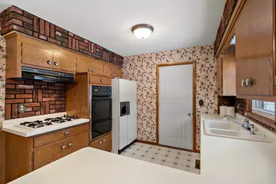 10572 Crooked Lake Boulevard NW, Coon Rapids, MN 55433 - Photo 8