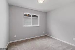 10592 Goodview Ave S, Cottage Grove, MN 55016 - Photo 10