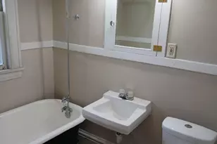 909 27th Ave NE, Minneapolis, MN 55418 - Photo 10