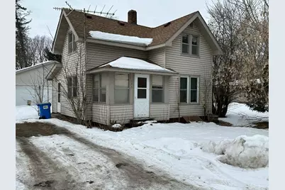 175 N Bremer Avenue, Rush City, MN 55069 - Photo 1