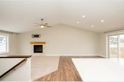 1070 Cubasue Avenue, Shakopee, MN 55379 - Photo 12