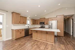 1070 Cubasue Ave., Shakopee, MN 55379 - Photo 4