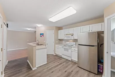 15816 Fleet Trail #237, Apple Valley, MN 55124 - Photo 8