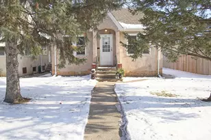 4609 34th Ave S, Minneapolis, MN 55406 - Photo 2