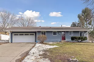 8351 Innsdale Ave S, Cottage Grove, MN 55016 - Photo 2