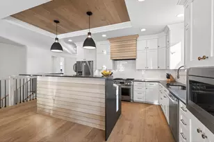 11425 Wildflower Dr N, Lake Elmo, MN 55042 - Photo 18