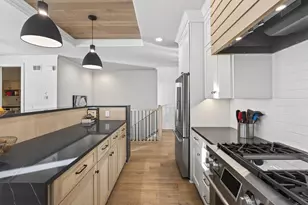 11425 Wildflower Dr N, Lake Elmo, MN 55042 - Photo 16