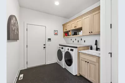 11425 Wildflower Drive N, Lake Elmo, MN 55042 - Photo 64