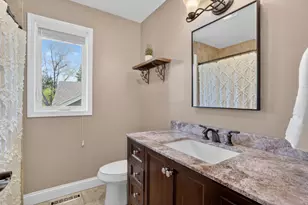 709 Laura Ct, Chaska, MN 55318 - Photo 16