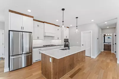 631 Parkside Court, Eagan, MN 55123 - Photo 6